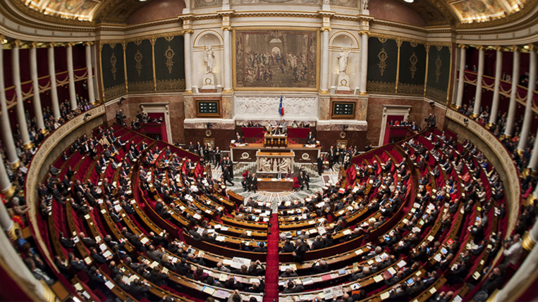 Le débat sur la proportionnelle ressurgit avec l'écrasante majorité promise à En Marche Le débat sur la proportionnelle ressurgit avec l'écrasante majorité promise à En Marche