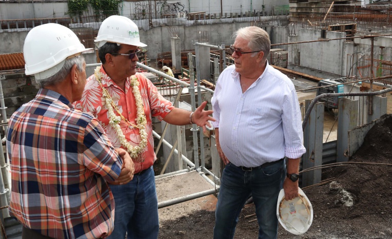 Le président Fritch visite trois chantiers en cours à Papeete et Pirae Le président Fritch visite trois chantiers en cours à Papeete et Pirae