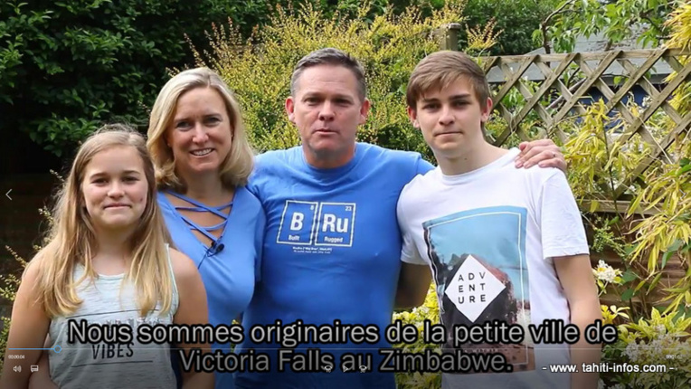 Une famille et deux couples expérimentent le Mana Une famille et deux couples expérimentent le Mana