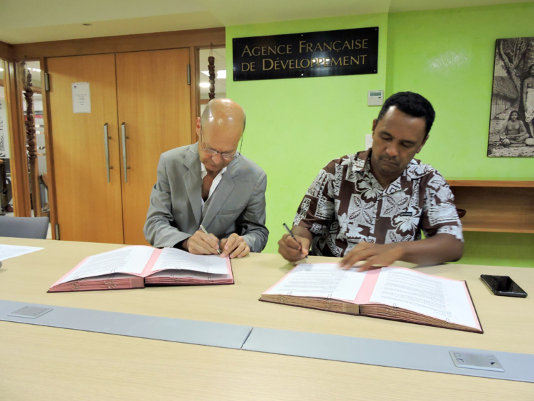 L’AFD accompagne la rénovation du réseau d’eau de Teva i Uta L’AFD accompagne la rénovation du réseau d’eau de Teva i Uta