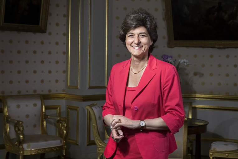 Sylvie Goulard, chantre de l'Europe, quitte le ministère des Armées Sylvie Goulard, chantre de l'Europe, quitte le ministère des Armées