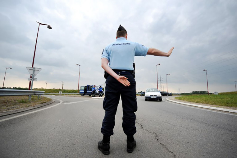 Permis retiré en allant passer le bac, la gendarmerie l'accompagne