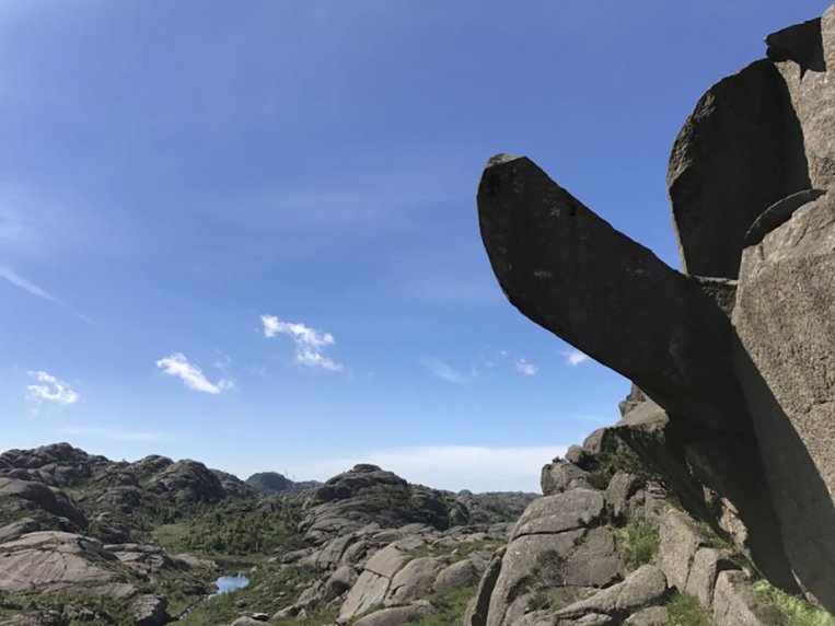 Norvège: mobilisation pour réparer un roc en forme de pénis