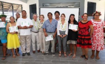 Remise d’attestations de formation continue aux auxiliaires de santé