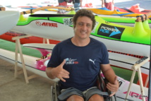 Tous les fadas de va'a sont à la fan zone de Aorai Tini Hau Tous les fadas de va'a sont à la fan zone de Aorai Tini Hau