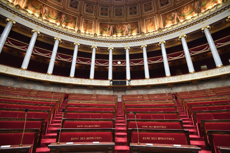 Appel des députés ultramarins Nouvelle gauche pour "une présence forte des Outre-mer" à l'Assemblée