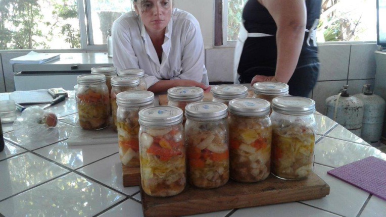 Food and Cooklab Tahiti : les ateliers "conserves" sont lancés Food and Cooklab Tahiti : les ateliers "conserves" sont lancés
