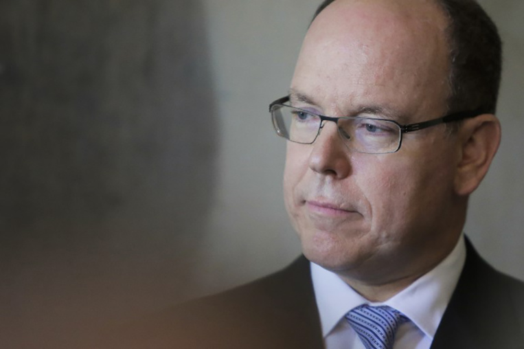 A Duras, Albert de Monaco visite le château de ses ancêtres A Duras, Albert de Monaco visite le château de ses ancêtres