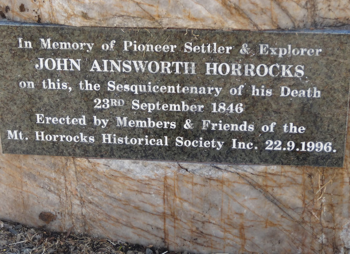 Pour marquer le 150e anniversaire de la mort du jeune explorateur, une plaque a été fixée à Penwortham en 1996.