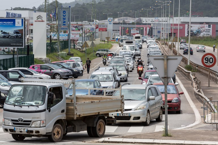 Accord de Guyane: 60% des mesures d'urgence "mises en oeuvre" Accord de Guyane: 60% des mesures d'urgence "mises en oeuvre"
