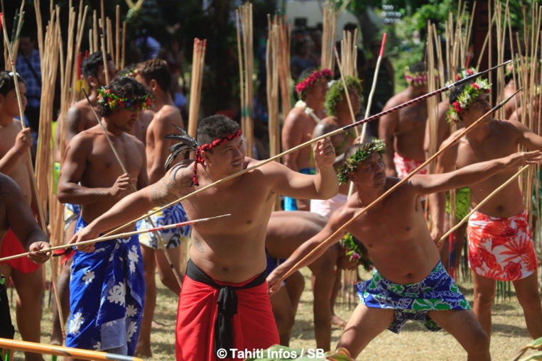 Le lancer de javelot, discipline de prédilection des tuamotu