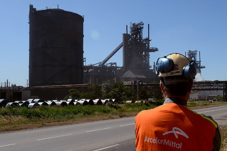 Pollution: Arcelor Mittal affirme qu'aucun "acide pur" n'a été versé en Moselle Pollution: Arcelor Mittal affirme qu'aucun "acide pur" n'a été versé en Moselle