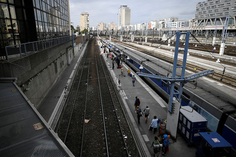 Montparnasse: la panne réparée, le gouvernement exige des explications Montparnasse: la panne réparée, le gouvernement exige des explications