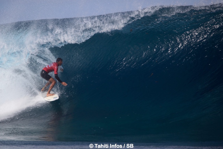 Lorenzo Avvenenti est lui aussi un spécialiste du tube riding