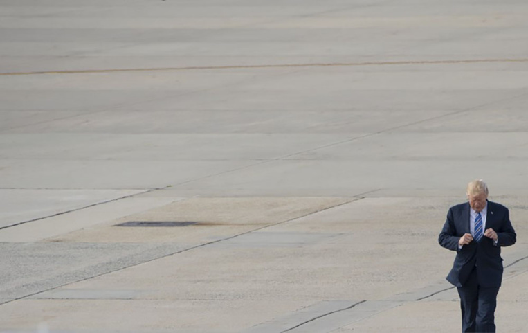 Trump furieux contre l'enquête russe qui s'accélère avec un grand jury Trump furieux contre l'enquête russe qui s'accélère avec un grand jury