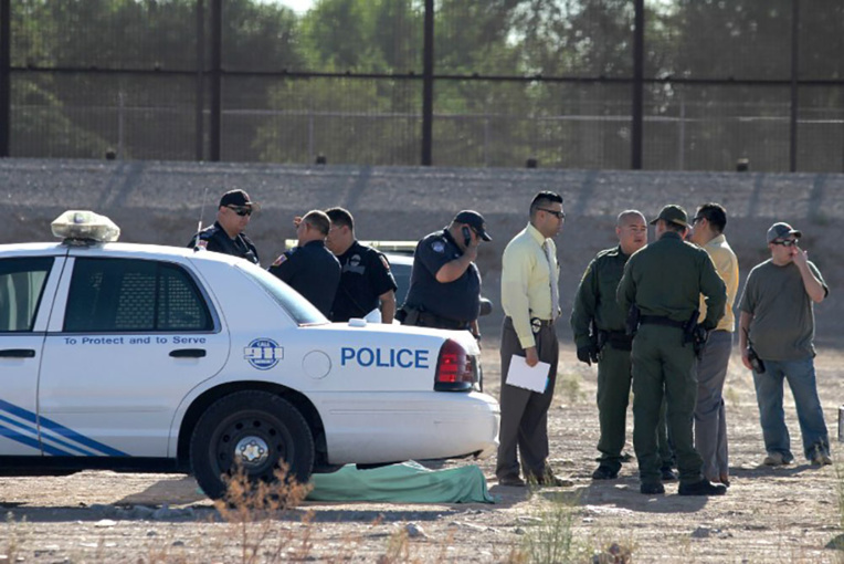 Un charnier avec au moins 14 cadavres découvert au Mexique Un charnier avec au moins 14 cadavres découvert au Mexique