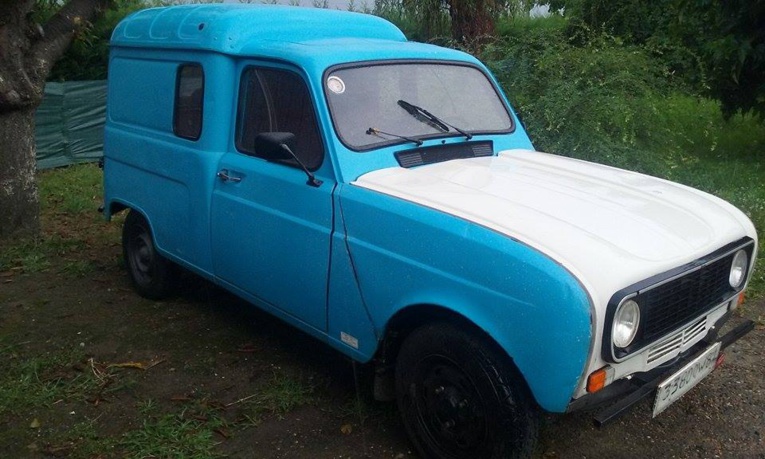 En route pour le 4L Trophy En route pour le 4L Trophy