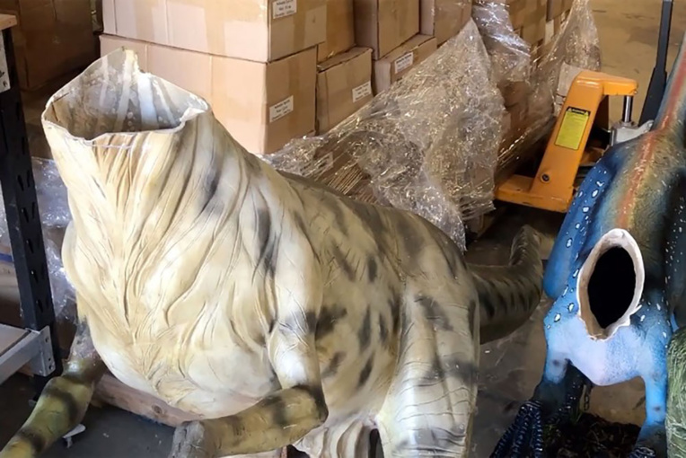 Décapitation de dinosaures dans un musée australien Décapitation de dinosaures dans un musée australien