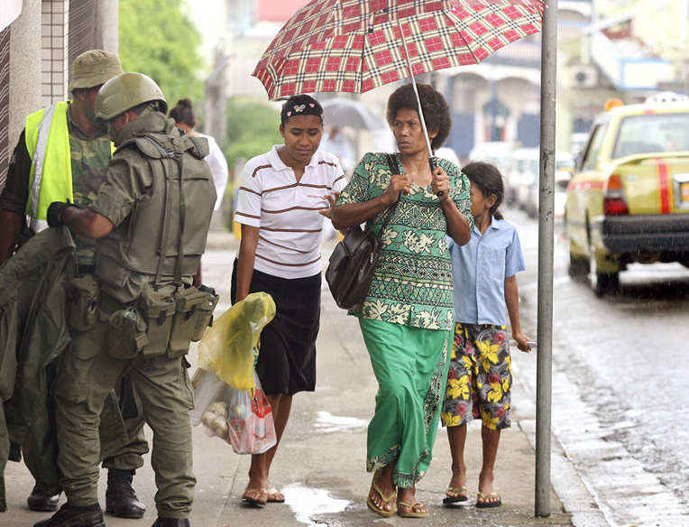 Escroquerie: les Fidjis expulsent en masse des ressortissants chinois Escroquerie: les Fidjis expulsent en masse des ressortissants chinois