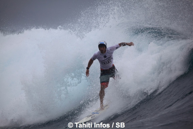 Taumata Puhetini est qualifié pour la Billabong Pro Tahiti Taumata Puhetini est qualifié pour la Billabong Pro Tahiti