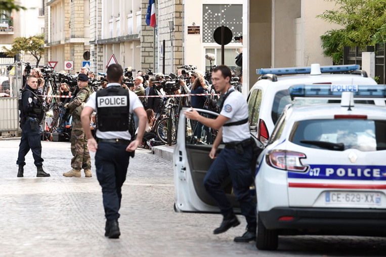 Une voiture fonce sur des militaires à Levallois-Perret, le parquet antiterroriste enquête