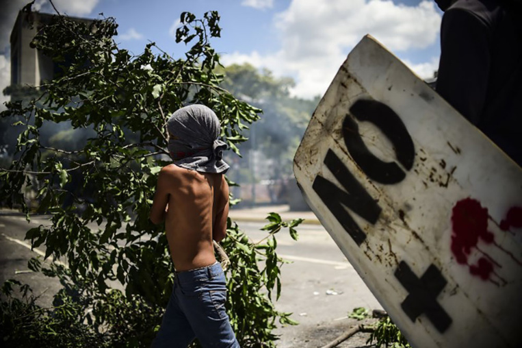 Le Venezuela condamné par 12 pays d'Amérique, l'ONU fustige le recours à la force