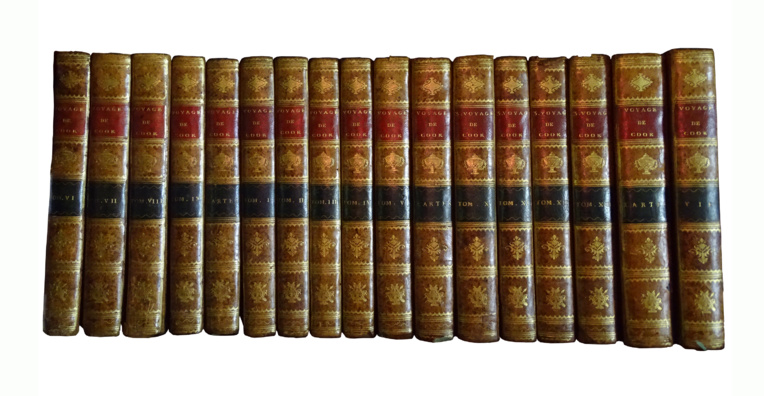 La collection complète des voyages de Cook comprend 17 volumes.