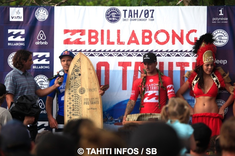 La remise des prix version Tahiti La remise des prix version Tahiti