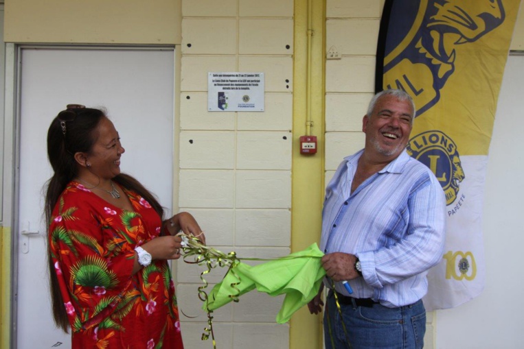 Après les intempéries, le Lions Club consacre un million de francs à l'école de Taaone Après les intempéries, le Lions Club consacre un million de francs à l'école de Taaone