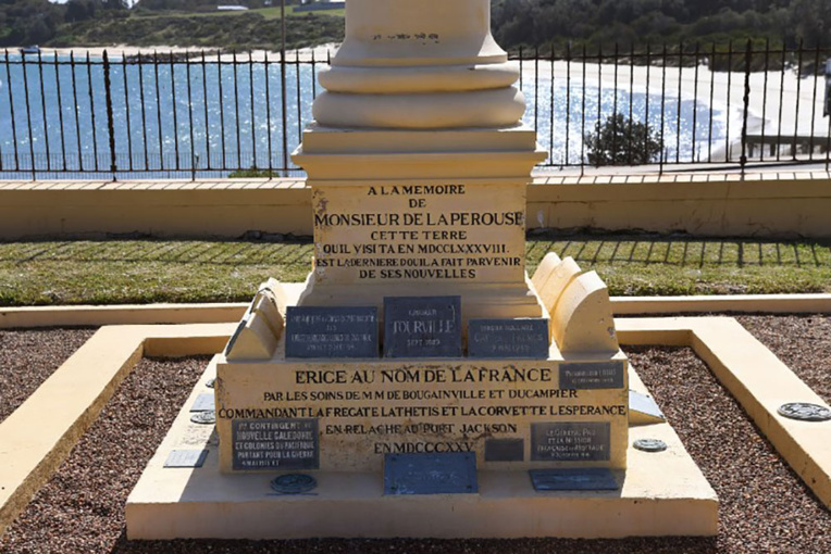 L'expédition La Pérouse s'est-elle en fait achevée au nord de l'Australie? L'expédition La Pérouse s'est-elle en fait achevée au nord de l'Australie?