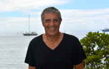 Julien Clerc : un concert à deux pianos pour 50 ans de carrière Julien Clerc : un concert à deux pianos pour 50 ans de carrière