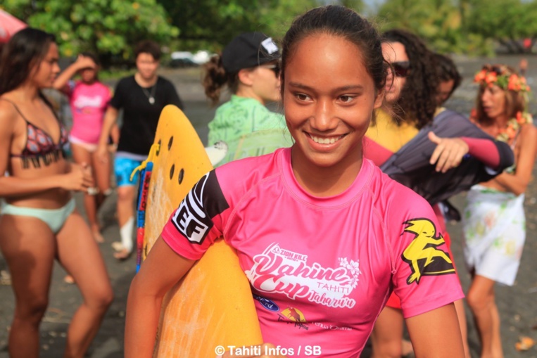 Tehani Tefaatau, une de nos jeunes championnes, 2e en junior Tehani Tefaatau, une de nos jeunes championnes, 2e en junior