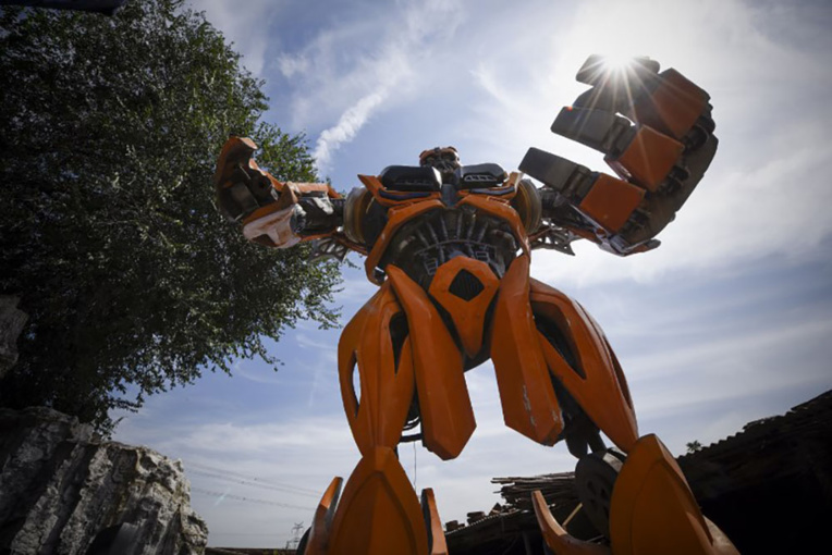 Chine: un artiste crée des "Transformers" plus vrais que nature