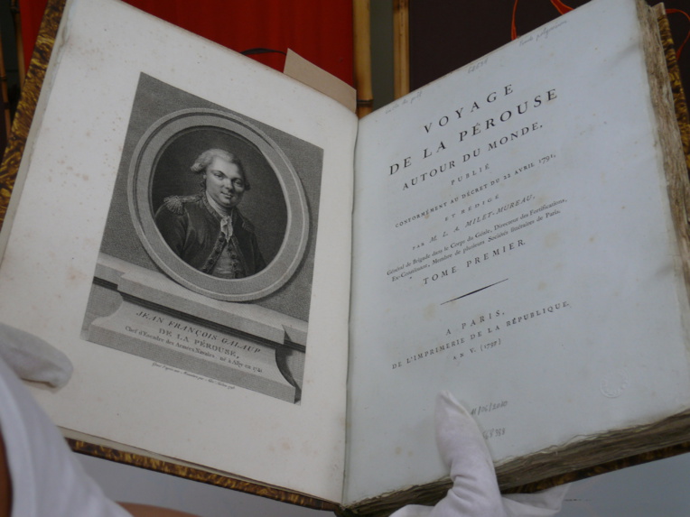 La Bibliothèque universitaire dévoile son fonds patrimonial polynésien La Bibliothèque universitaire dévoile son fonds patrimonial polynésien