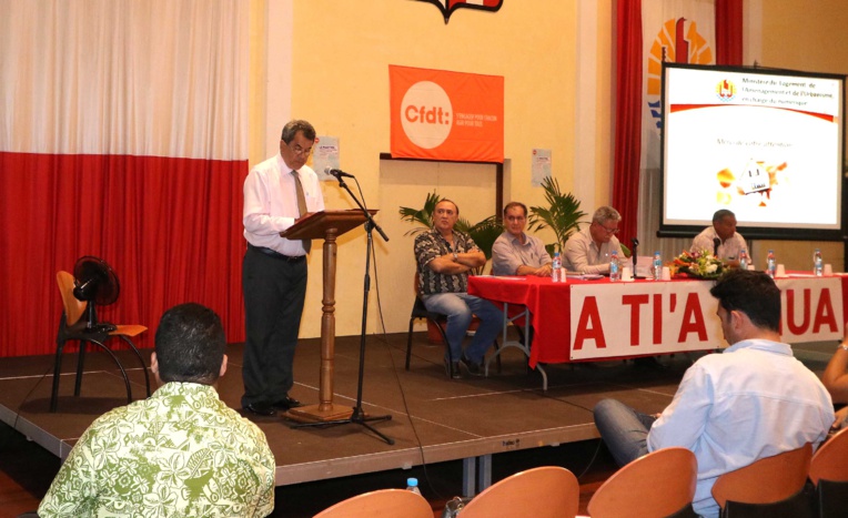 Clôture des conférences organisées par la CFDT et A Ti’a I Mua Clôture des conférences organisées par la CFDT et A Ti’a I Mua