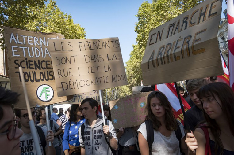 Les détracteurs de la réforme du Code du travail tentent de peser dans la rue