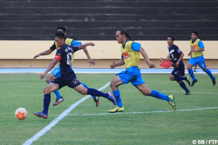 Teaonui Tehau, meilleur buteur du championnat pour l'instant Teaonui Tehau, meilleur buteur du championnat pour l'instant