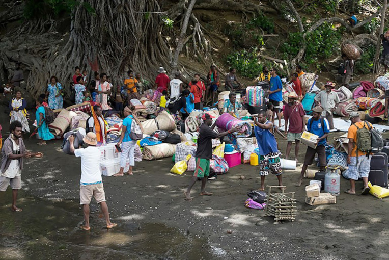 Eruption volcanique au Vanuatu : la France envoie une aide d'urgence Eruption volcanique au Vanuatu : la France envoie une aide d'urgence