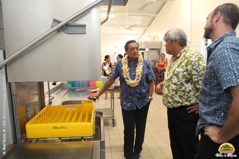Papeete : cantines 'āpī pour Hitivainui/Vaitama 