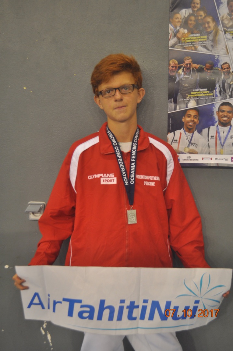 Hugo Sanchez obtient l'argent en épée Hugo Sanchez obtient l'argent en épée