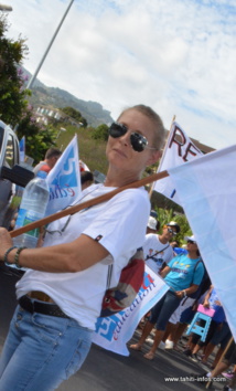 Forte mobilisation des fonctionnaires d’État en Polynésie Forte mobilisation des fonctionnaires d’État en Polynésie