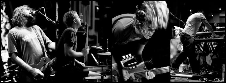 Le groupe vient de sortir son cinquième album studio, qu'il considère comme "le meilleur". Le groupe vient de sortir son cinquième album studio, qu'il considère comme "le meilleur".