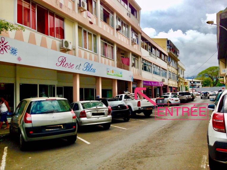 Le "Freebodyboard shop" est situé à l'étage Le "Freebodyboard shop" est situé à l'étage