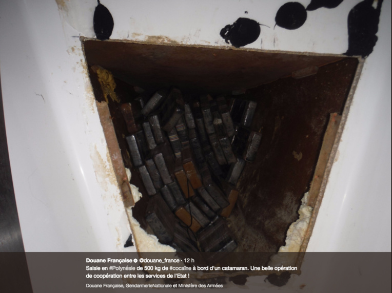 Saisie de 500 Kilos de cocaïne aux Marquises, les photos et la vidéo de la prise Saisie de 500 Kilos de cocaïne aux Marquises, les photos et la vidéo de la prise