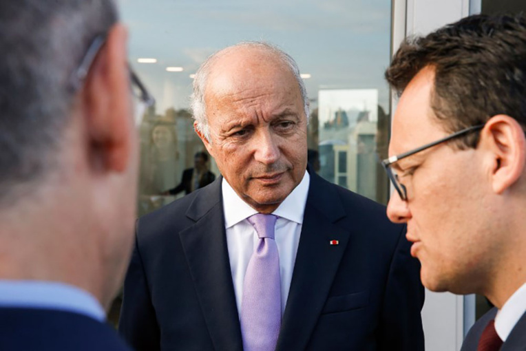 Activités de Lafarge en Syrie: l'ONG Sherpa demande l'audition de Laurent Fabius Activités de Lafarge en Syrie: l'ONG Sherpa demande l'audition de Laurent Fabius