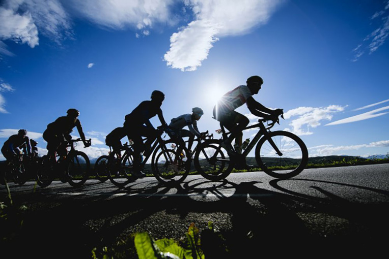 Accident mortel en Nouvelle-Calédonie: l'année noire du cyclisme se poursuit Accident mortel en Nouvelle-Calédonie: l'année noire du cyclisme se poursuit