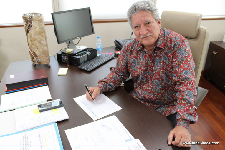 "Le souci des Polynésiens c’est d’avoir un emploi, un logement et une terre" (Bouissou)