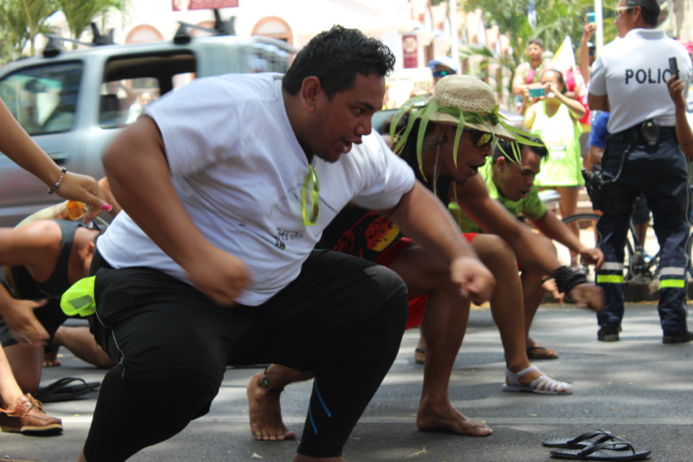 Les Marquisiens ont battu le pavé contre le projet de pêche "industrielle" Les Marquisiens ont battu le pavé contre le projet de pêche "industrielle"