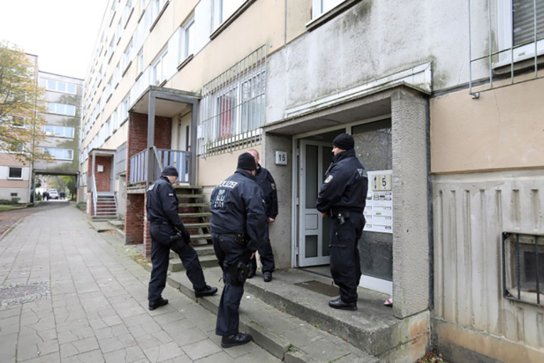 Allemagne: arrestation d'un Syrien soupçonné de préparer un "grave attentat" islamiste Allemagne: arrestation d'un Syrien soupçonné de préparer un "grave attentat" islamiste