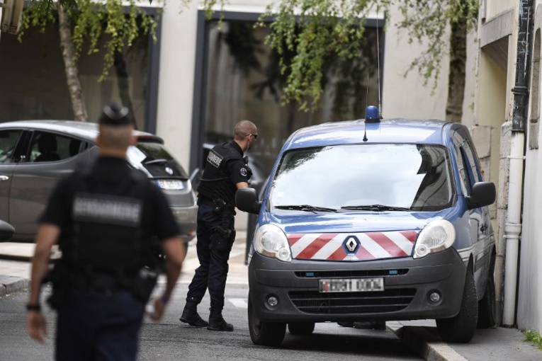 Dijon: un mystérieux "commando" revendique des attaques au marteau